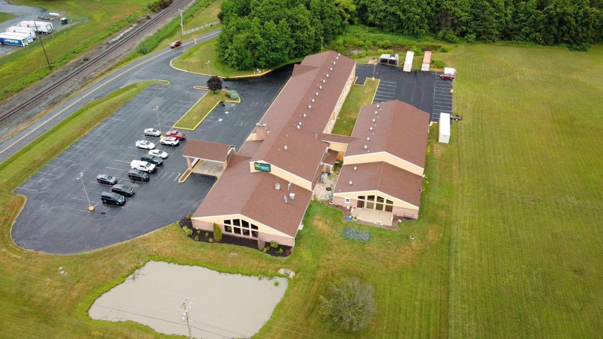 Hotel Quality & - Milford Harrington