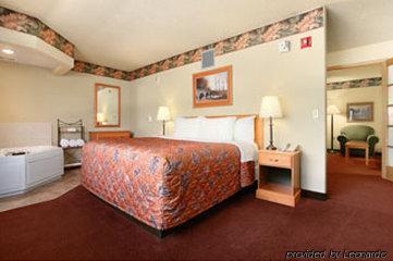 Hotel Quality & - Milford Harrington